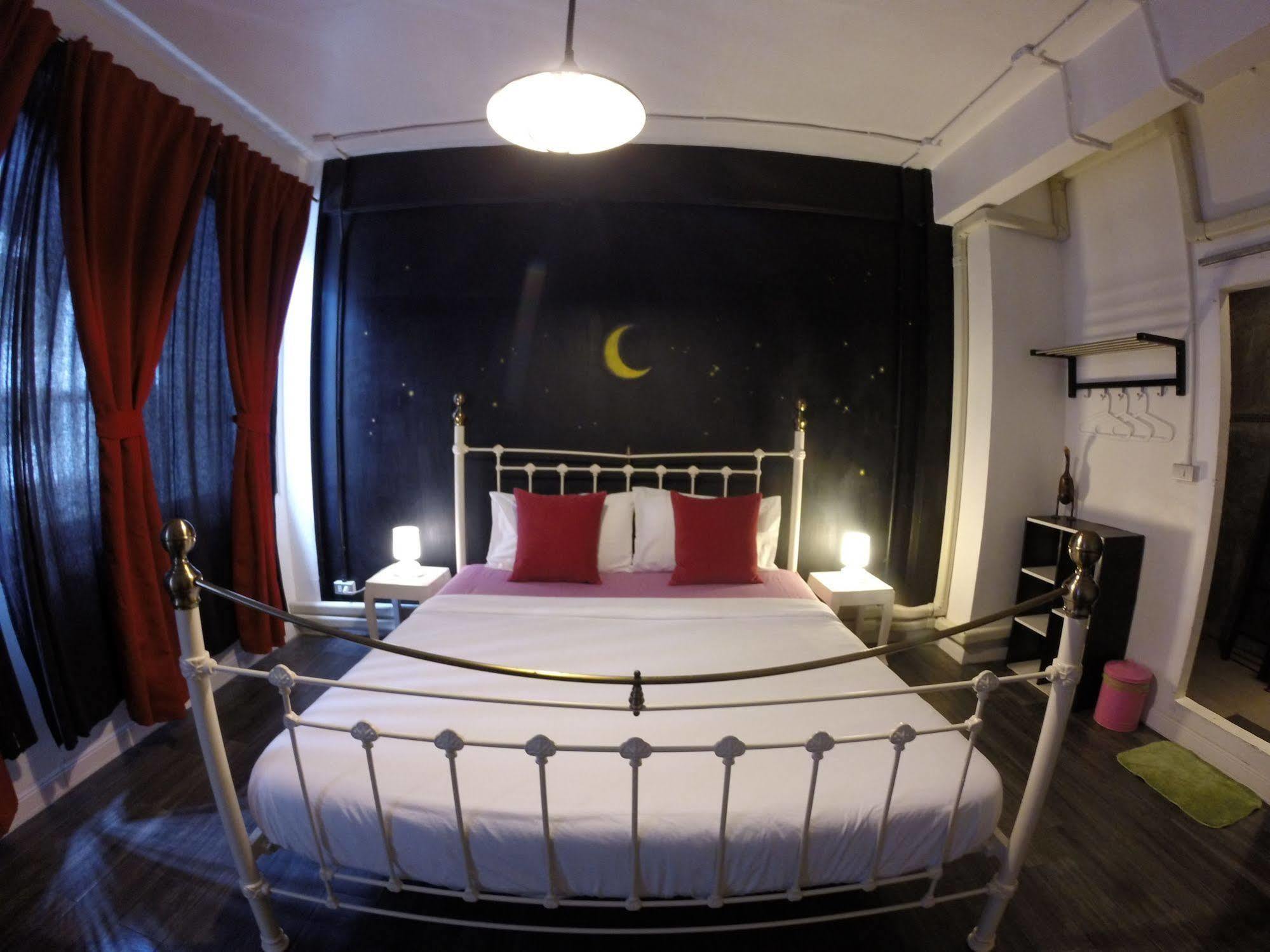 Room@Bangkok Boutique Guesthouse Buitenkant foto