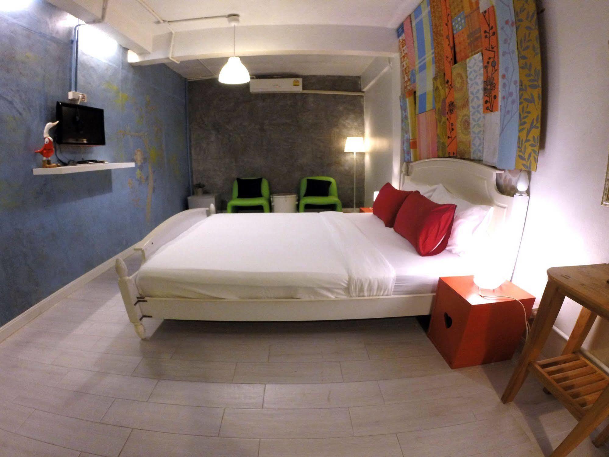 Room@Bangkok Boutique Guesthouse Buitenkant foto