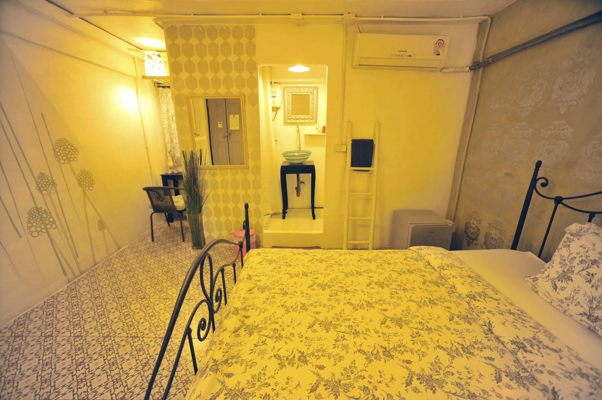 Room@Bangkok Boutique Guesthouse Buitenkant foto