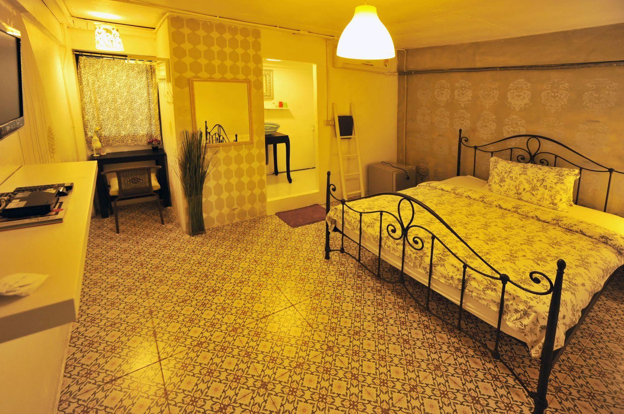 Room@Bangkok Boutique Guesthouse Buitenkant foto