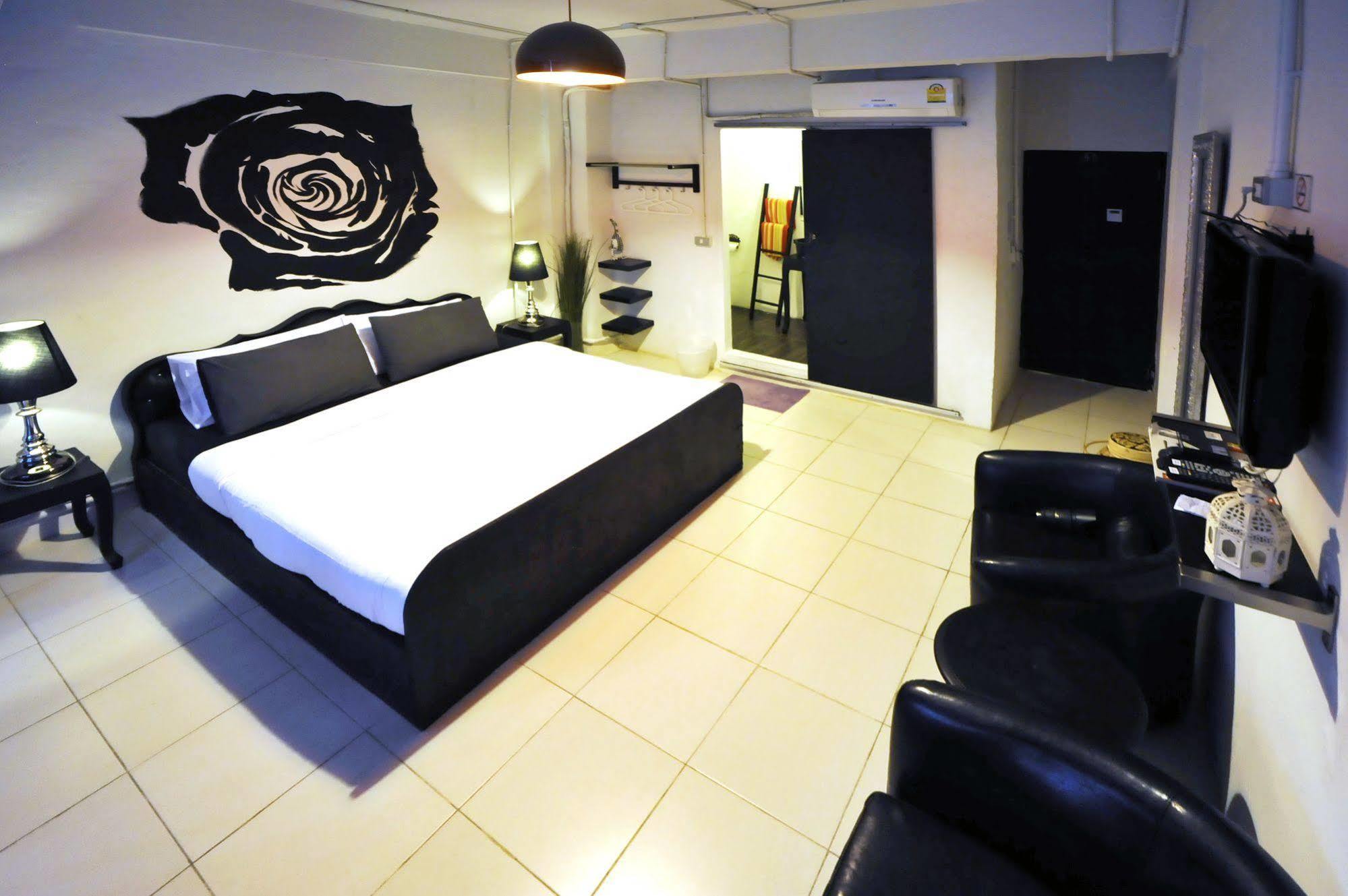 Room@Bangkok Boutique Guesthouse Buitenkant foto
