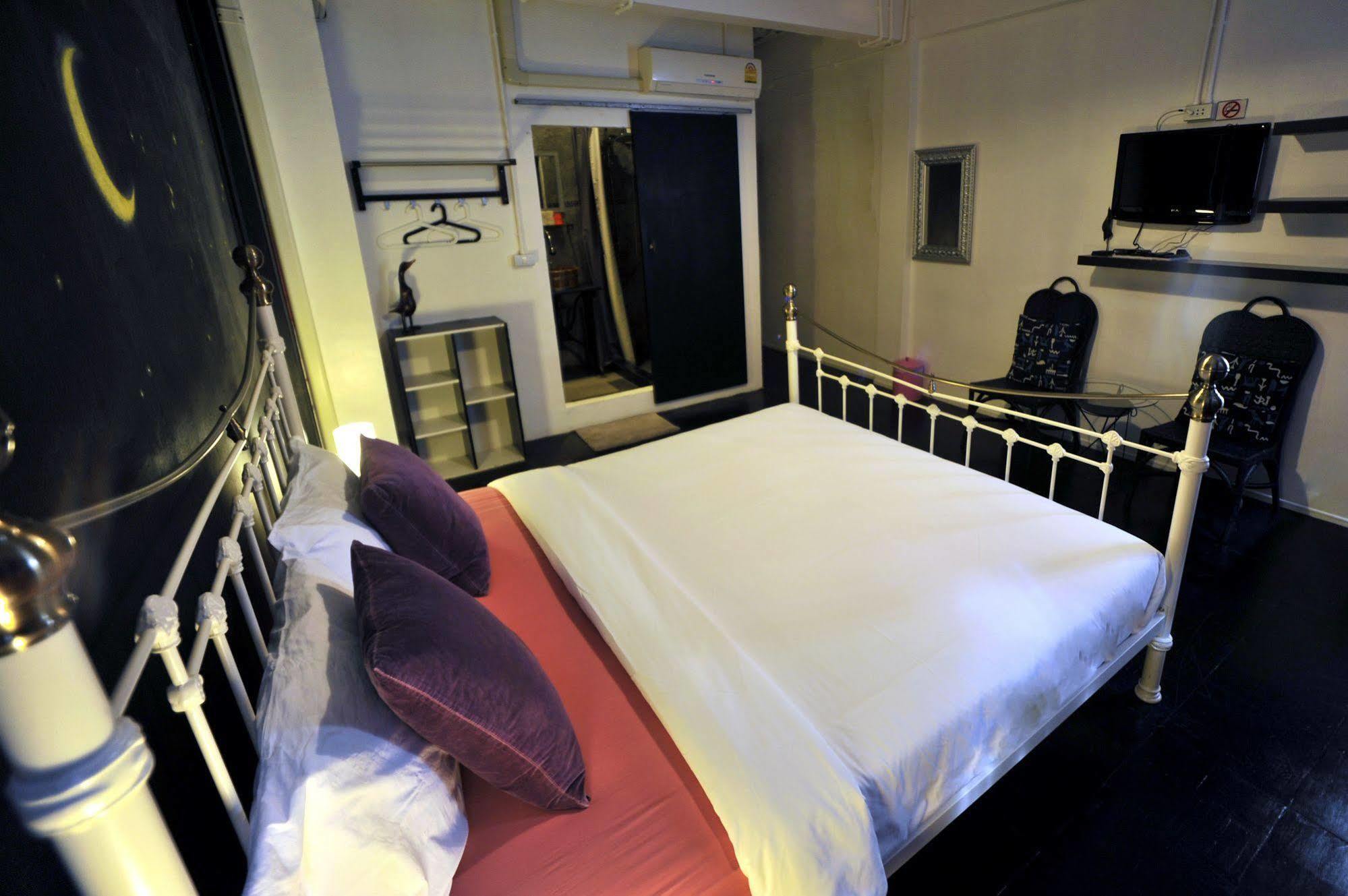 Room@Bangkok Boutique Guesthouse Buitenkant foto